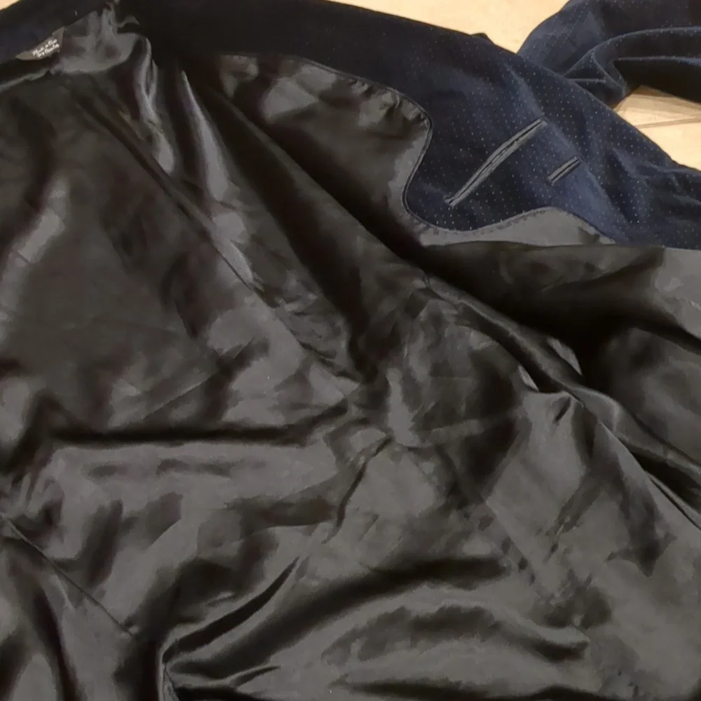 Paul Frederick Navy Blue Velvet Blazer Size XLarge